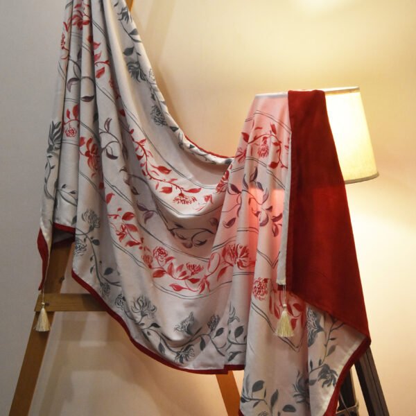 Tonal Flowers in Rows(Reversible)