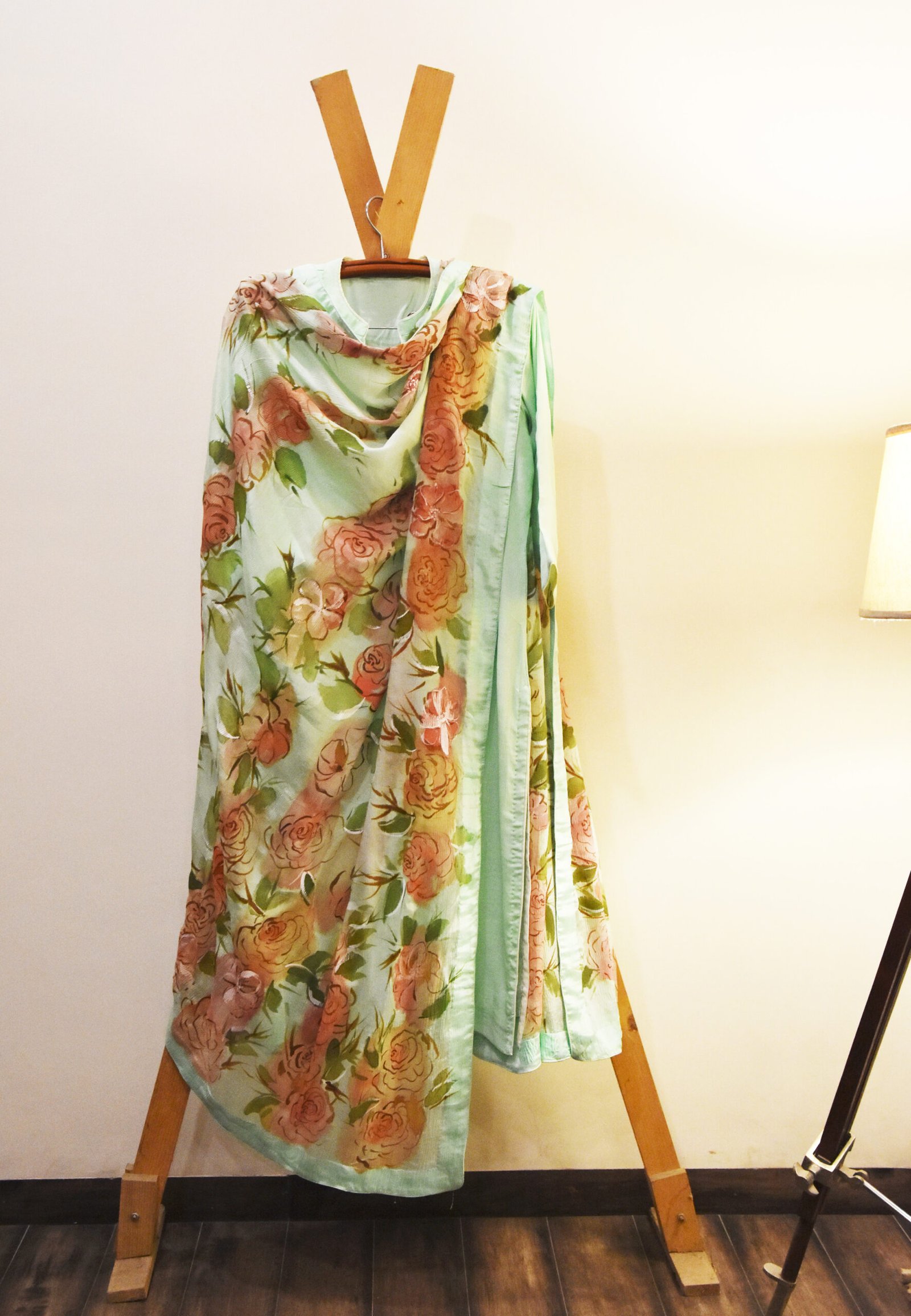 Watercolour Spread of Roses